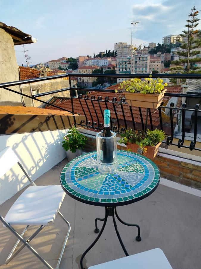 Attico Romantico Con Terrazza Sanremo - Palm Street, 104 - Free Wifi Exterior photo